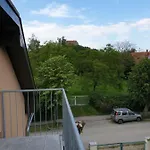 Charakterhaus *
