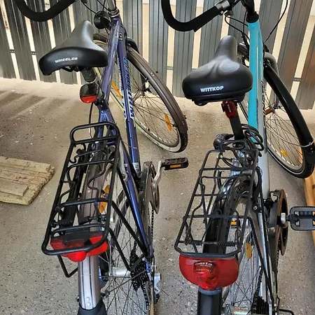 Charakterhaus 公寓 *